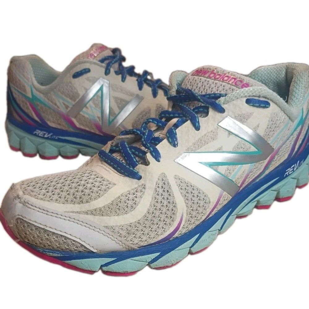 New Balance 3190 v2 Womens Sz 9.5  Rev Lite Cushioning Running Shoes